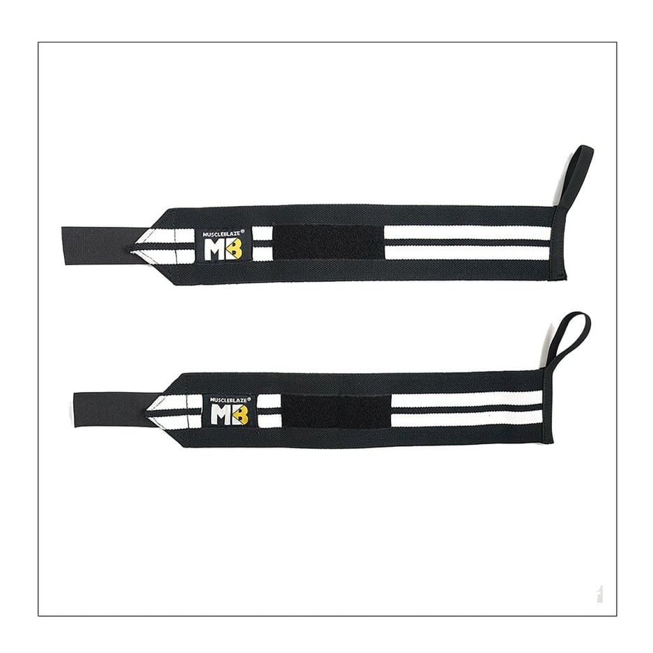 MuscleBlaze Wrist Support