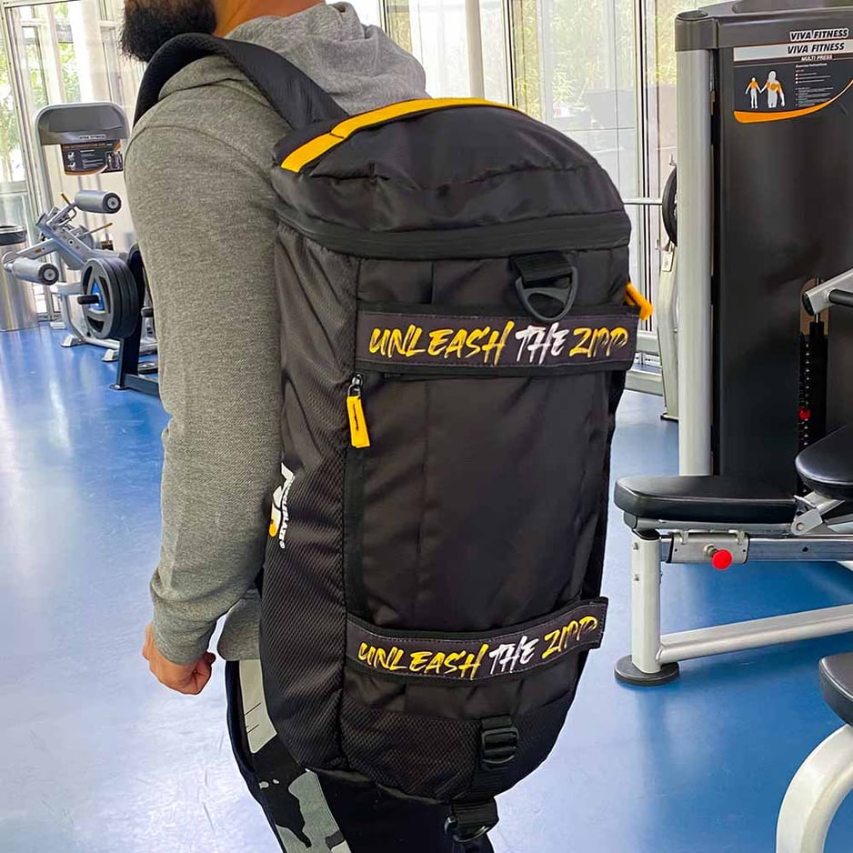 MuscleBlaze Hybrid Gym Bag (UNLEASH THE ZIDD) Black