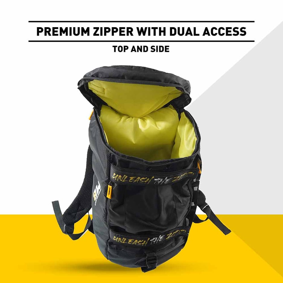 MuscleBlaze Hybrid Gym Bag (UNLEASH THE ZIDD) Black